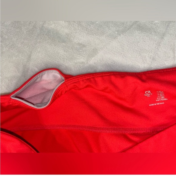 Gap Fit Women's Workout Tank and Leggings Set - Picture 6 of 14